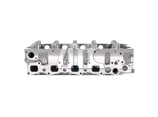 CYLINDER HEAD ISUZU 4JJ1 AND 4JK1 2.5L ENGINE