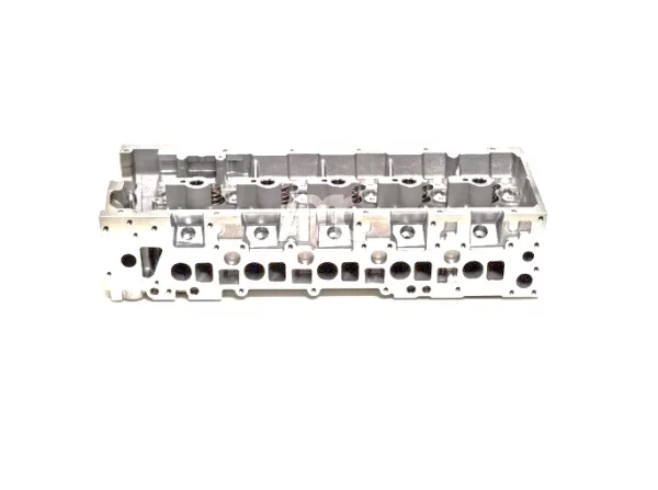 CYLINDER HEAD FOR SPRINTER DIESEL OM647 2.7L 2500 3500 (2004-2006)